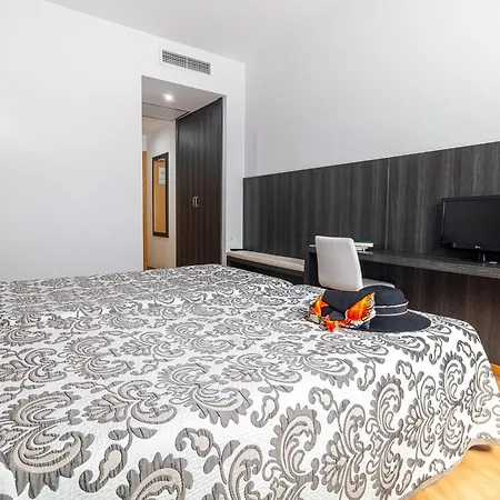 Abades Via Norte Hotel 3*