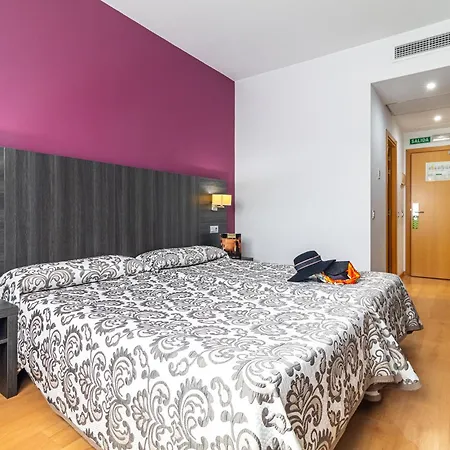 Otel Abades Via Norte Miranda de Ebro