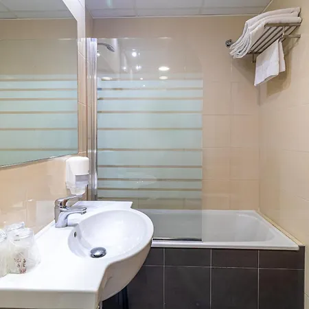 Abades Via Norte Hotel