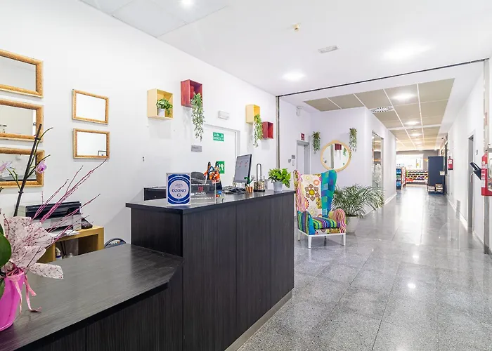 Abades Via Norte 호텔 미란다데에브로