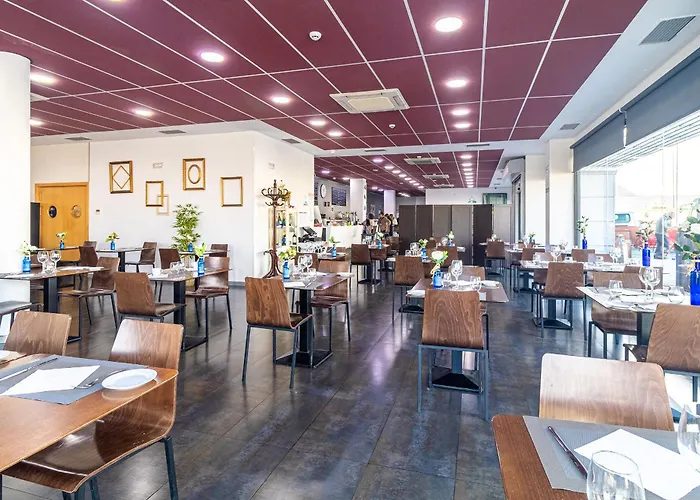 Abades Via Norte 3* 미란다데에브로