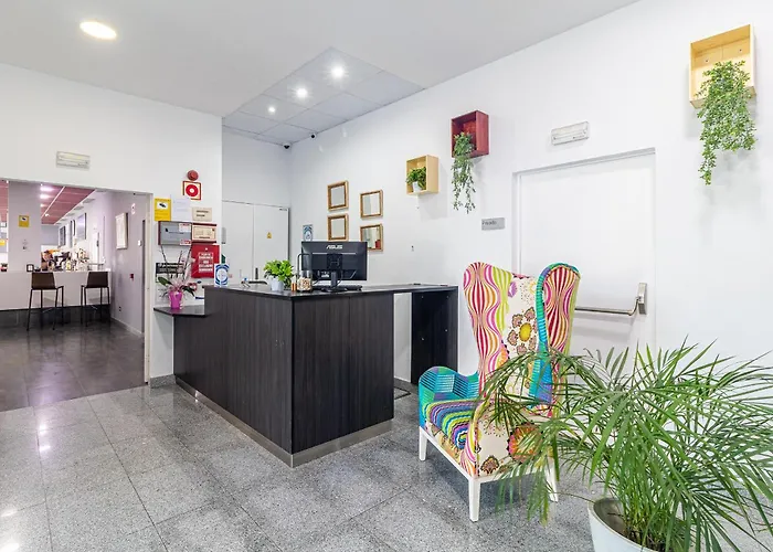 Abades Via Norte 호텔 미란다데에브로