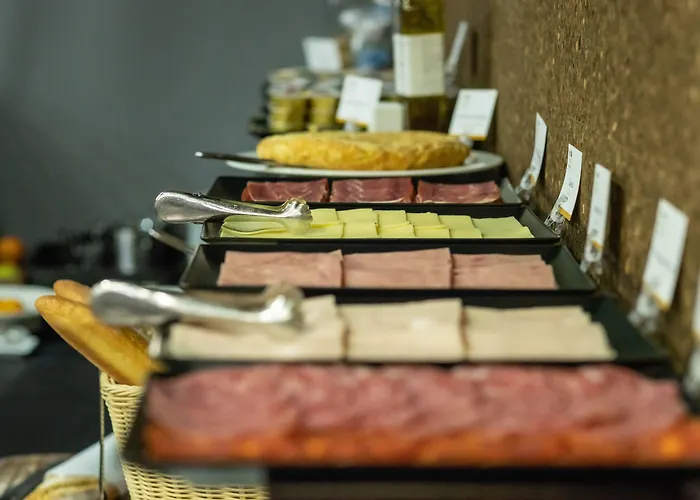 Abades Via Norte 3* 미란다데에브로