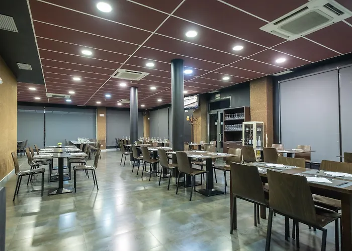 호텔 Abades Via Norte 3*